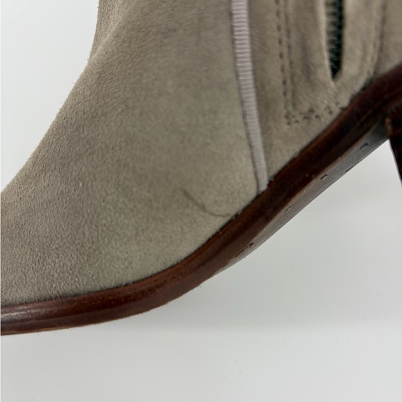 Sam Edelman Women's Size 7 Ankle Boot Taupe Gray Suede Zip - Picture 10 of 10